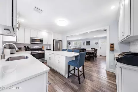 Kitchen - 420 Conifer Dr, Forked River, NJ 08731 photo 6 of 8