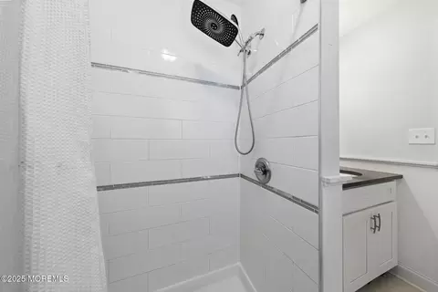Bath - 420 Conifer Dr, Forked River, NJ 08731 photo 1 of 4