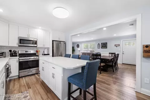 Kitchen - 420 Conifer Dr, Forked River, NJ 08731 photo 4 of 8