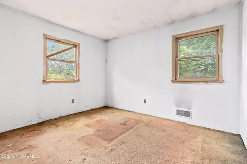1233 Herkimer Rd, Brick, NJ 08724 photo 13