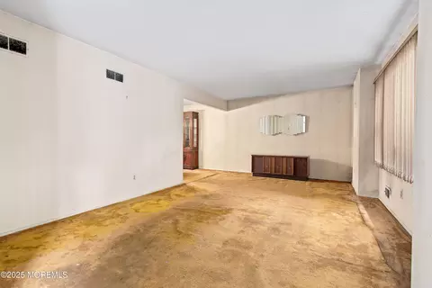 1233 Herkimer Rd, Brick, NJ 08724 photo 3