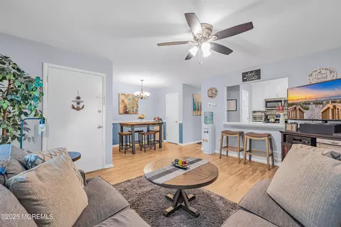3403 Bridge Ave #2, Point Pleasant, NJ 08742