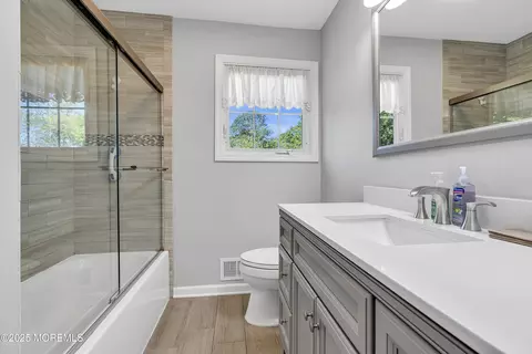 Bath - 28 Roberta Dr, Howell, NJ 07731 photo 2 of 2