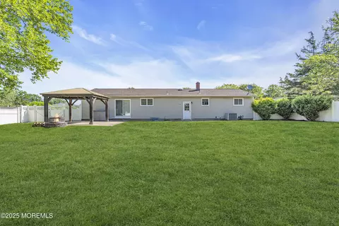 Exterior - 28 Roberta Dr, Howell, NJ 07731 photo 4 of 8