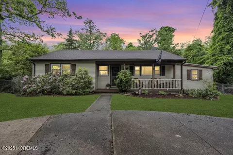 24 Delaware Trl, Browns Mills, NJ 08015