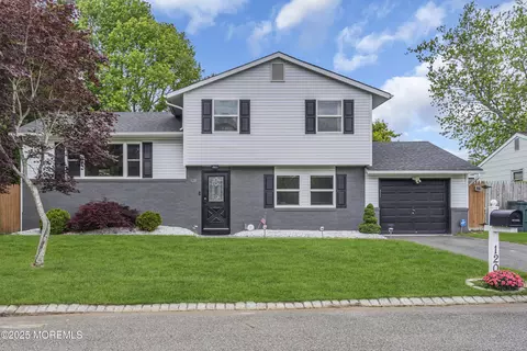 120 Lake Winnepesaukee Dr, Little Egg Harbor, NJ 08087