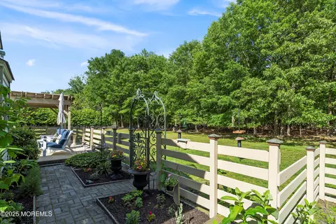 Exterior - 303 Bayside East Pkwy, Forked River, NJ 08731 photo 4 of 10