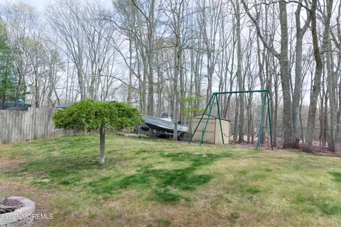 Exterior - 21 Birmingham Dr, Jackson, NJ 08527 photo 4 of 5