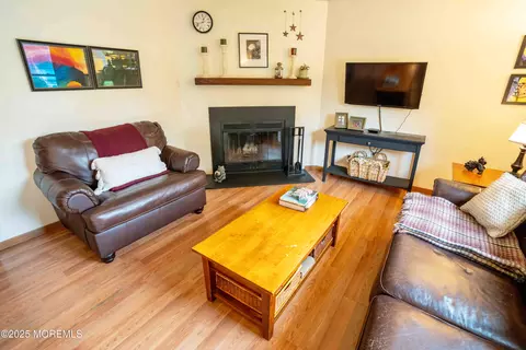 817 Wright Debow Rd, Jackson, NJ 08527 photo 5
