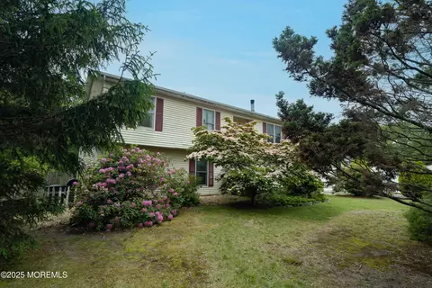 817 Wright Debow Rd, Jackson, NJ 08527 photo 2