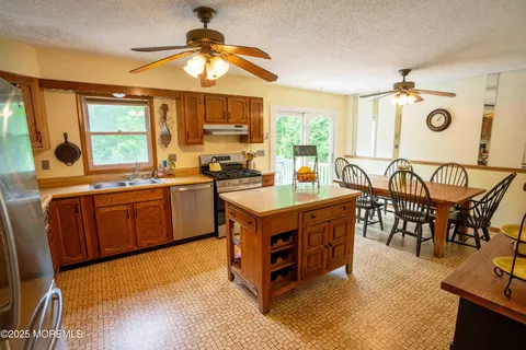 817 Wright Debow Rd, Jackson, NJ 08527 photo 6