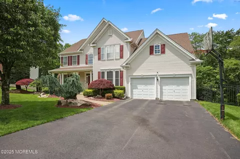 319 Provincial Dr, Morganville, NJ 07751