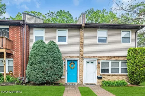 1446 Viola Ct, Brick, NJ 08724