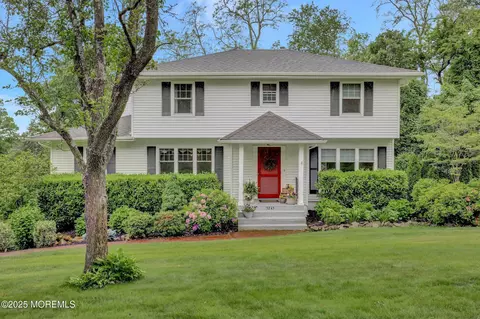 3245 Rambling Hill Ct, Allenwood, NJ 08720