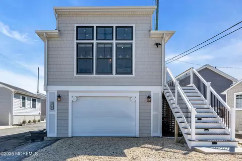 123 W Cove Way, Lavallette, NJ 08735