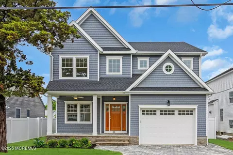 909 Leighton Ave, Point Pleasant, NJ 08742