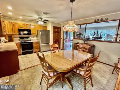 504 Windsor St, Forked River, NJ 08731 photo 9