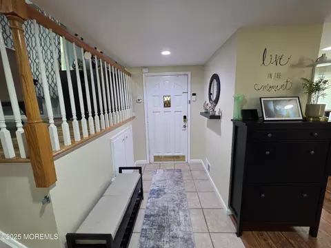 Entry Way - 19 Fordham Rd, Jackson, NJ 08527 photo 3 of 3