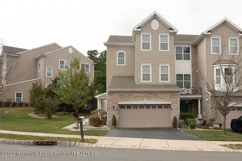 304 Hawthorne Ln, Barnegat, NJ 08005