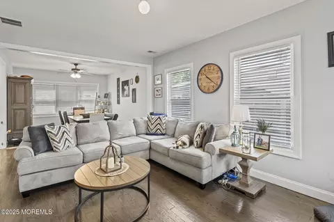 62 E 5th St, Howell, NJ 07731 photo 11