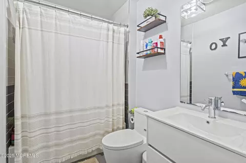 62 E 5th St, Howell, NJ 07731 photo 37