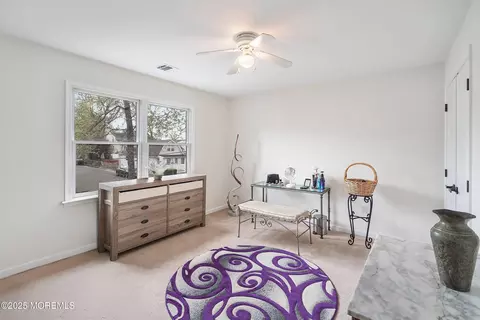 Bedroom - 37 Florence Ave, Leonardo, NJ 07737 photo 4 of 4