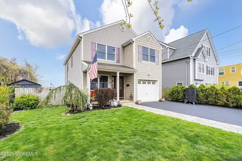 Exterior - 37 Florence Ave, Leonardo, NJ 07737 photo 3 of 10