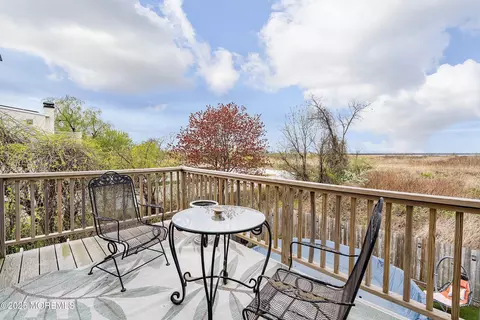 Exterior - 37 Florence Ave, Leonardo, NJ 07737 photo 10 of 10