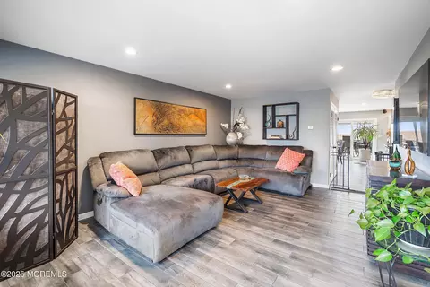 Living - 37 Florence Ave, Leonardo, NJ 07737 photo 1 of 1