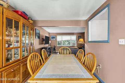Dining - 1 Texas Dr, Jackson, NJ 08527 photo 1 of 1
