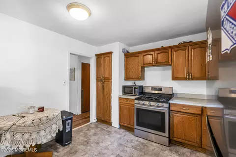 Kitchen - 1 Texas Dr, Jackson, NJ 08527 photo 3 of 3