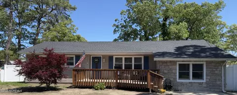 461 Newport Rd, Forked River, NJ 08731