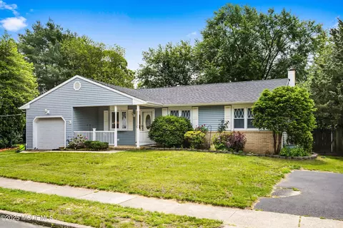 3 Johnston Ave, Brick, NJ 08724