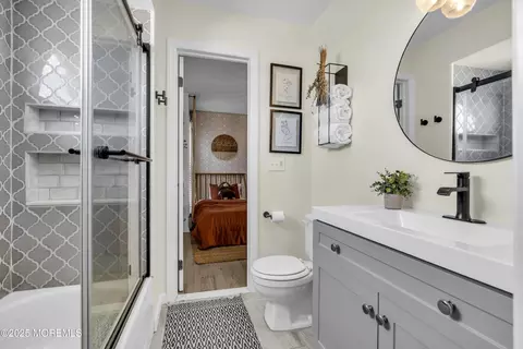 Bath - 1213 Ariel Dr, Forked River, NJ 08731 photo 2 of 4