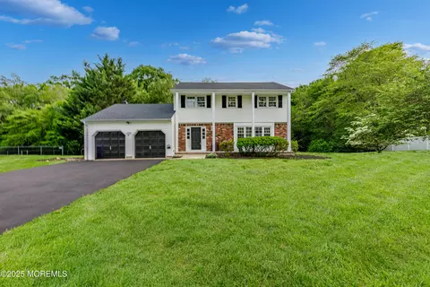 1172 Concord Dr, Brick, NJ 08724
