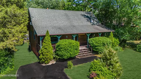 461 Harmony Rd, Jackson, NJ 08527