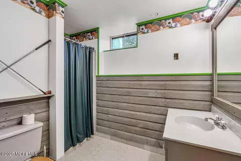 Bath - 461 Harmony Rd, Jackson, NJ 08527 photo 3 of 3