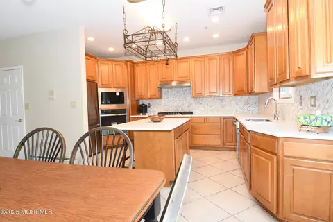 Kitchen - 6 Marc Ln, North Hanover, NJ 08562 photo 4 of 7