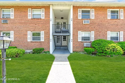 735 Greens Ave #21A, Long Branch, NJ 07740