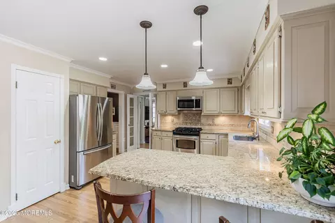 Kitchen - 5 Persimmon Dr, Jackson, NJ 08527 photo 6 of 6