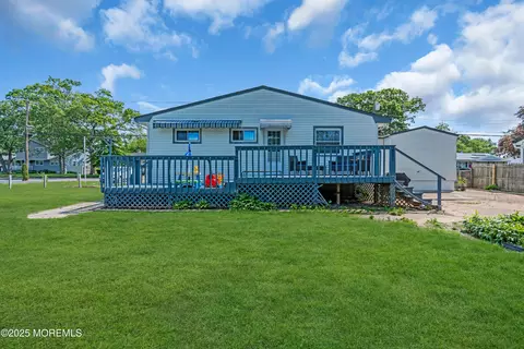 Exterior - 206 Midstreams Rd, Brick, NJ 08723 photo 10 of 13