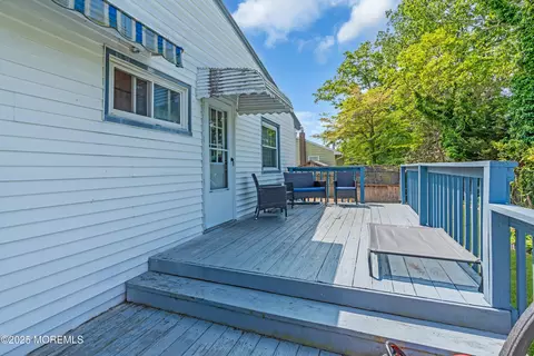 Exterior - 206 Midstreams Rd, Brick, NJ 08723 photo 6 of 13