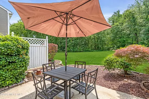 Exterior - 1112 Sandra Pl, Brick, NJ 08724 photo 5 of 9