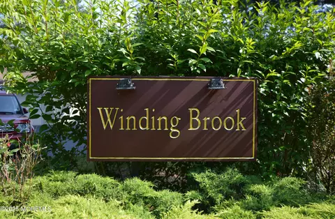 11 Fern Ct, Tinton Falls, NJ 07724