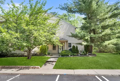 1111 Poppy Pl, Jackson, NJ 08527