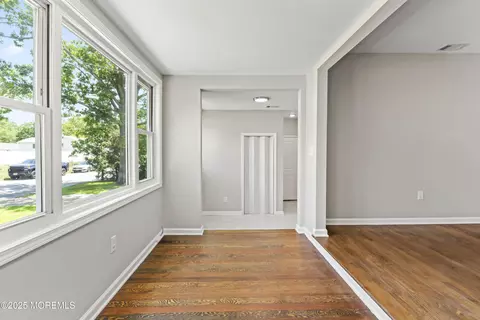 20 E 6th St, Howell, NJ 07731 photo 6