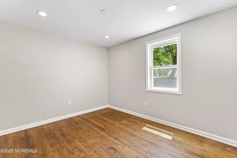 20 E 6th St, Howell, NJ 07731 photo 11