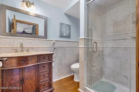 Bath - 13 Riverview Dr, Brick, NJ 08723 photo 6 of 7