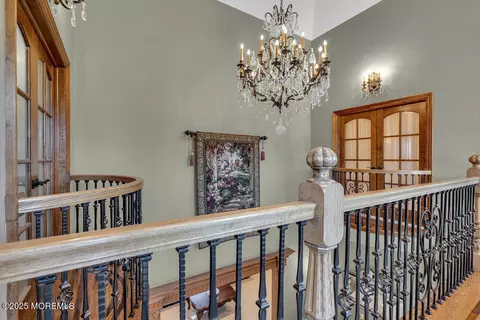 Entry Way - 13 Riverview Dr, Brick, NJ 08723 photo 5 of 6