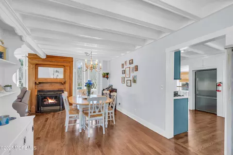 Dining - 604 Anglesea Ave, Ocean Gate, NJ 08740 photo 4 of 4